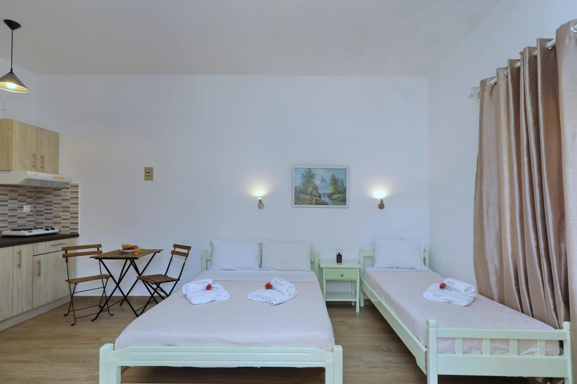 Tsoukalaria Studios Skopelos Exterior foto